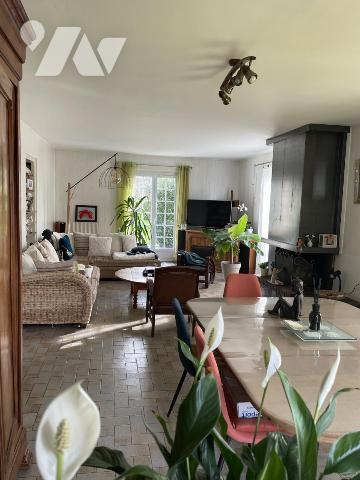 A VENDRE-MAISON TRADITIONNELLE SENE-1500 m2 de terrain