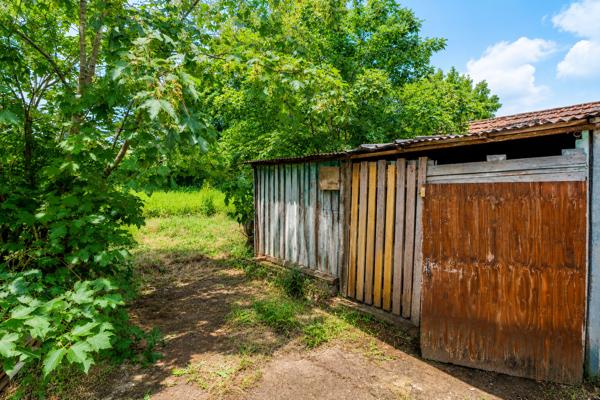 Immeuble Varennes Vauzelles, 258m2, investissement, local commercial, terrain, proche commerces, 2H30 de Paris