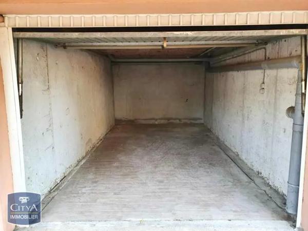 Parking à vendre 18m²