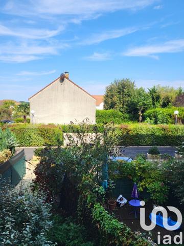 Appartement 3 pièces de 56 m² à Pontault-Combault (77340)