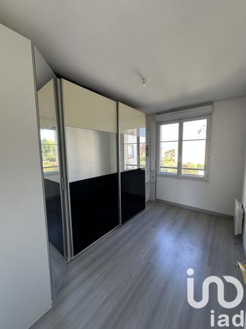 Appartement 3 pièces de 56 m² à Pontault-Combault (77340)