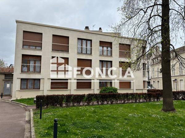 Location Studio 17.28 m² - 14 RUE VOLTAIRE Saint Germain En Laye 78100