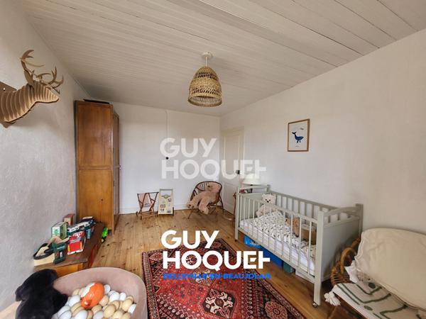 Maison à rénover avec terrain, cour intérieure et dépendances à 10 min de Belleville-en-Beaujolais