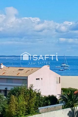 Arcachon bd de la plage - vue port et vue partielle mer - appartement de 68m2 avec 2 chambres, ascenseur, parking