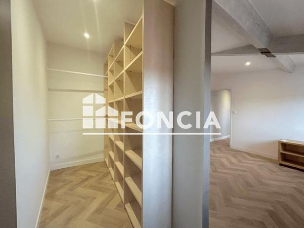 Location Appartement 3 pièces 73.43 m² - Beaumes De Venise 84190