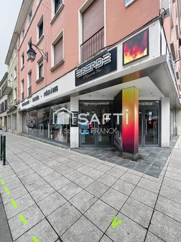 Murs commerciaux 115m2 - Emplacement premium en angle - Centre ville Sarreguemines