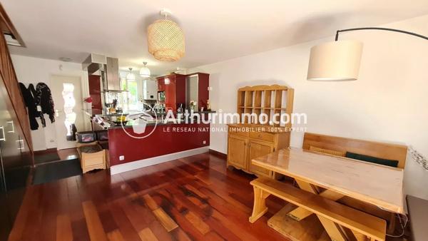 Vente Maison 7 pièces 110 m2 à Saint-Pierre-du-Perray