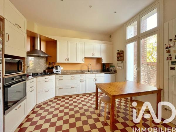 Maison à vendre 8 pièces 194 m² Compiègne