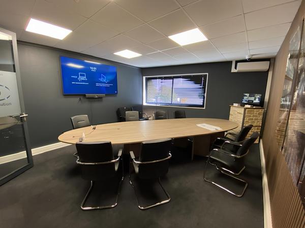 Bureaux Couëron 22m² à 27 m2