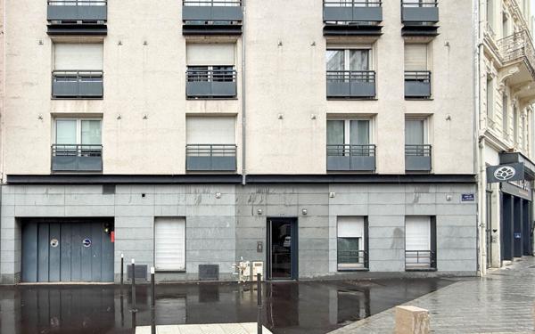 Stationnement à vendre    14 m2 Lyon 7