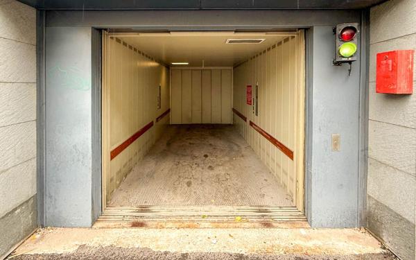 Stationnement à vendre    14 m2 Lyon 7