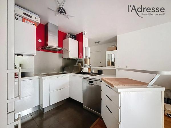Suresnes - Appartement 3 pièces de 58 m² avec jardin 200 m² - Parking et Cave - 2ème parking en sus