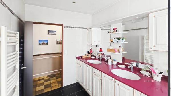 Blanquefort - Maison Familiale 5 Pièces de 145 m²