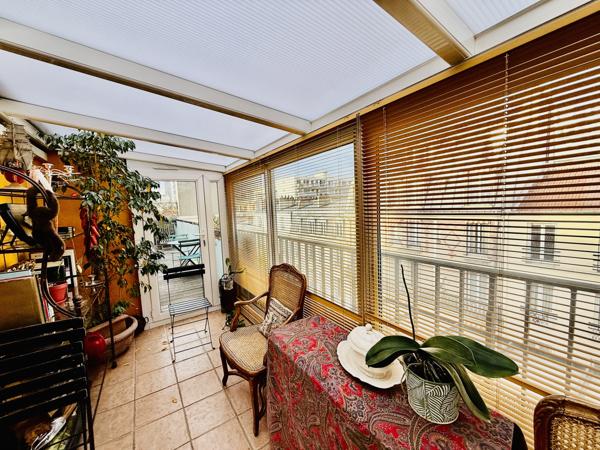 Appartement 2 pièces - 54 m² Exclusivité efficity