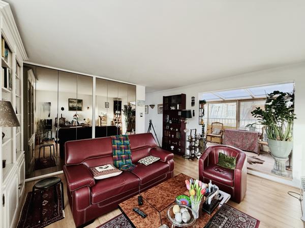 Appartement 2 pièces - 54 m² Exclusivité efficity