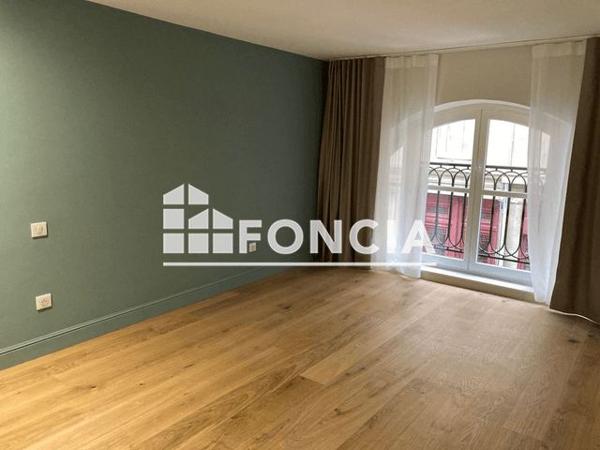 Location Appartement 3 pièces 69 m² - 60 QUAI DU HAVRE Rouen 76000