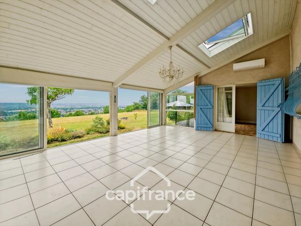 Maison familiale avec vue panoramique à Castelculier, 6 chambres, 235m² habitable, sous-sol 145m²