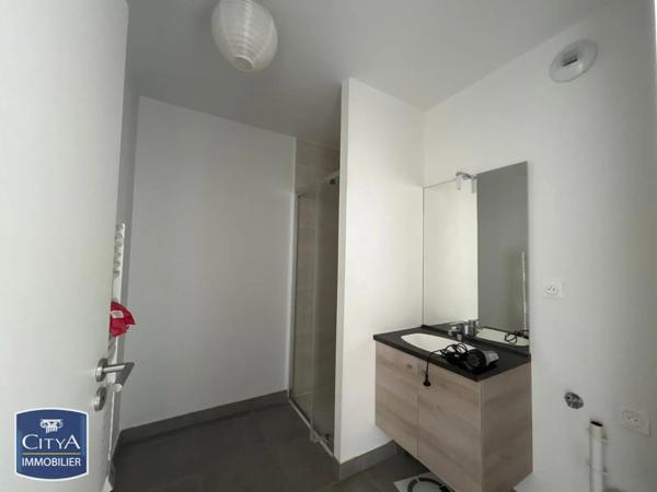 Appartement à louer 3 pièces 70.34m²