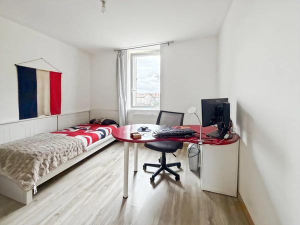 Vente Maison de ville 5 pièces 95 m2 à Saint-Clair-de-la-Tour