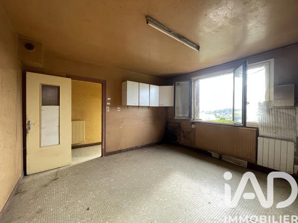 Maison à vendre 5 pièces 99 m² Châteauneuf-la-Forêt