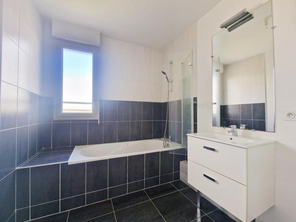 APPARTEMENT T3 DE 2015 - AUCUN TRAVAUX