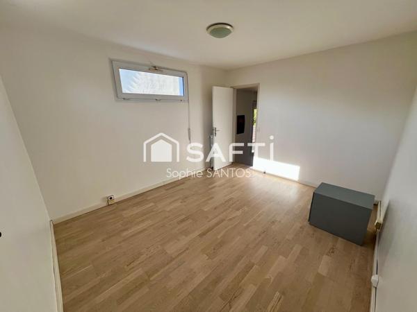 Maison 107 m2 - 4/5 pièces - jardin - dépendances