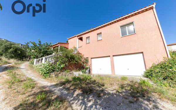 Maison à vendre    3 pièces •  Maury