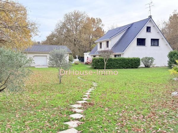 Maison à vendre 8 pièces de 300 m²