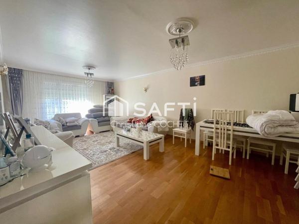 Grande maison au Mée Village à 800m de la gare sans nuisance