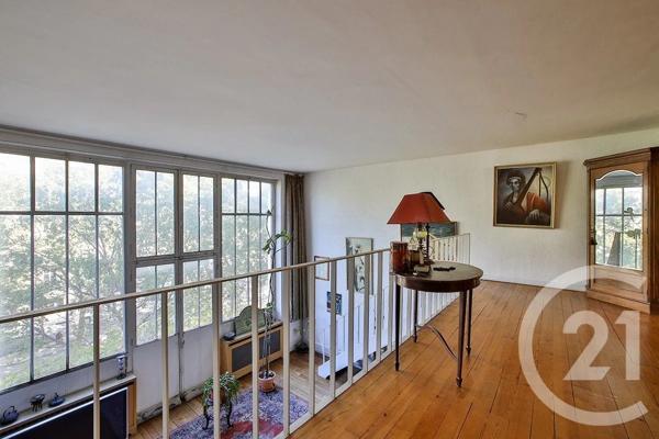 Appartement Atelier D'Artiste à vendre  4 pièces - 119,60 m 2   PARIS  - 75009