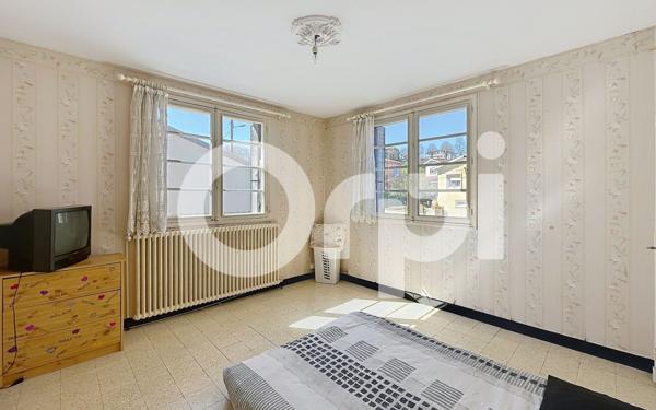 Maison à vendre    6 pièces •  Saint-Gaudens