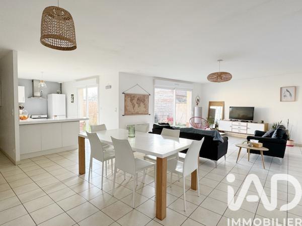 Maison à vendre 6 pièces 150 m² Conty