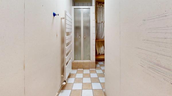 Vente                                                      Maison
                        
                     7 pièces                      165 m2                     à Chelles