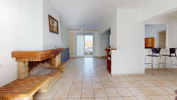 Vente                                                      Maison
                        
                     7 pièces                      165 m2                     à Chelles