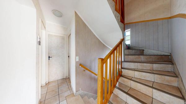 Vente                                                      Maison
                        
                     7 pièces                      165 m2                     à Chelles