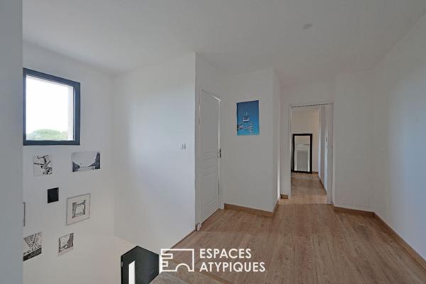 Bastide contemporaine avec piscine et tiny house au coeur de la nature