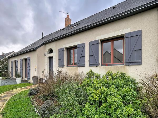 A VENDRE à 49130 Sainte Gemmes sur Loire 8 pièces 210 m² habitable 6 chambres 1600 m² jardin avec garage et atelier de 43 m² !