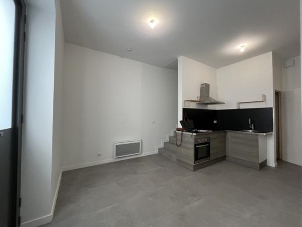 Maison à vendre |                                       Marines |                                        3 pièces  |  52 m²