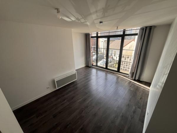 Maison à vendre |                                       Marines |                                        3 pièces  |  52 m²