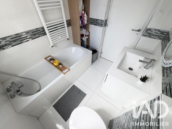 Maison à vendre 5 pièces 89 m² Villeneuve-le-Roi