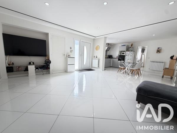 Maison à vendre 5 pièces 89 m² Villeneuve-le-Roi