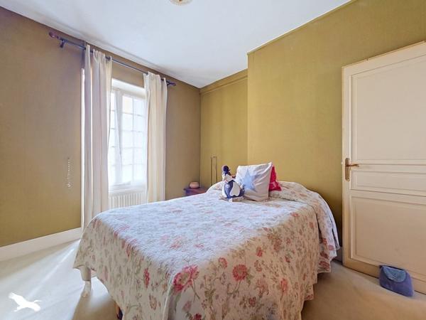 Maison 49 000 € Châteauneuf-sur-Cher 5 p 96 m² DPE E