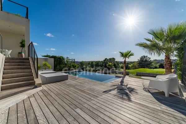 Maison à vendre 7 pièces JUVIGNAC (34)