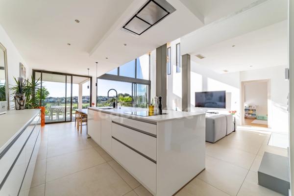 Maison à vendre 7 pièces JUVIGNAC (34)