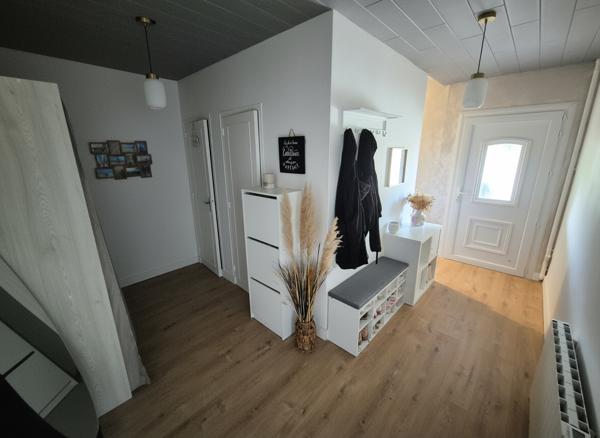 Maison Saint Martin Le Beau 6 pièces 167 m2