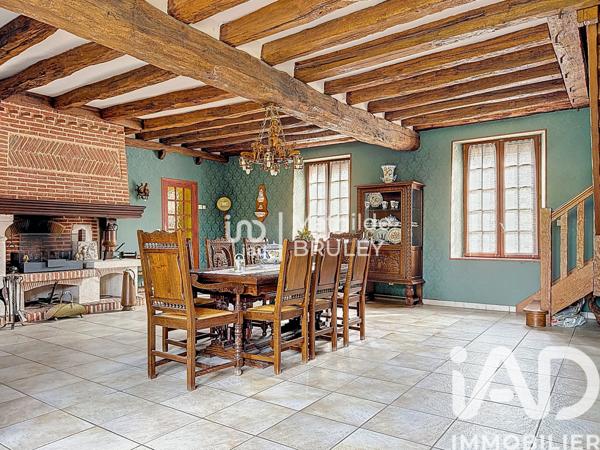 Maison à vendre 11 pièces 262 m² Saint-Arnoult-en-Yvelines