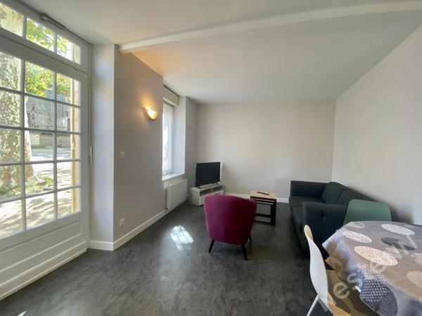 Sainte Colombe En Bruilhois - Maison de type 3 louée meublé