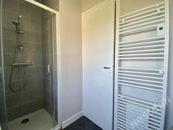 Sainte Colombe En Bruilhois - Maison de type 3 louée meublé