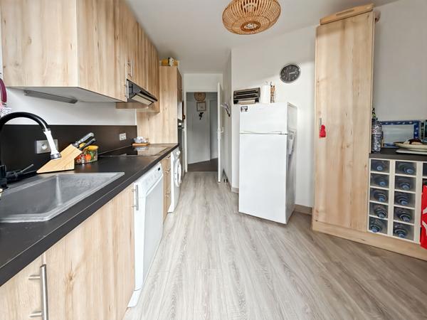 Appartement Jouy Le Moutier 3 pièce(s) 61 m2