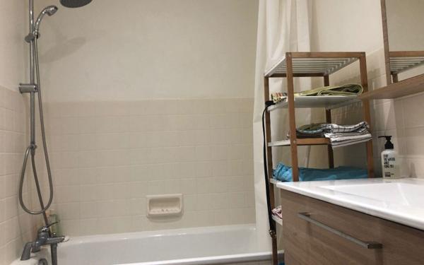 Appartement à vendre    1 pièce • 25 m2 Toulon